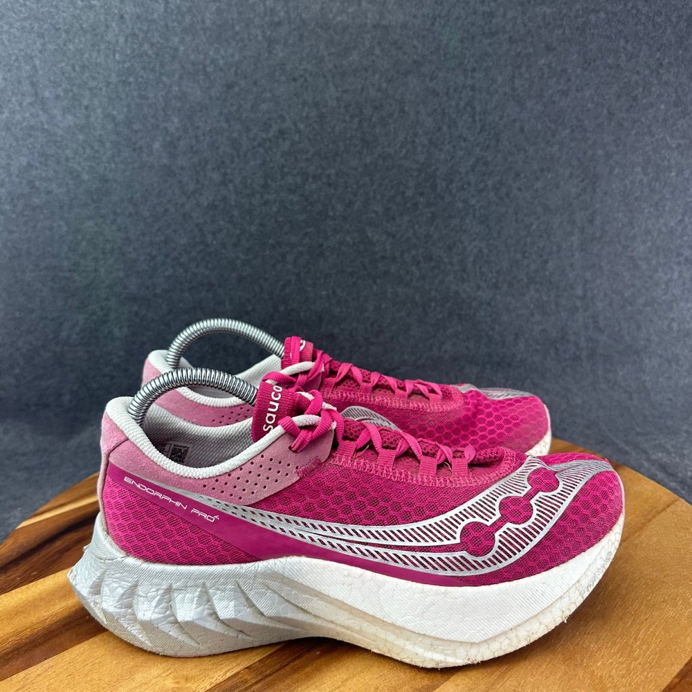 Saucony Endorphin Pro Pink & White Women’s Athletic Shoes